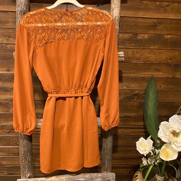 Burnt-Orange Long Sleeve Party Dress Sz Medium - Picture 2 of 8